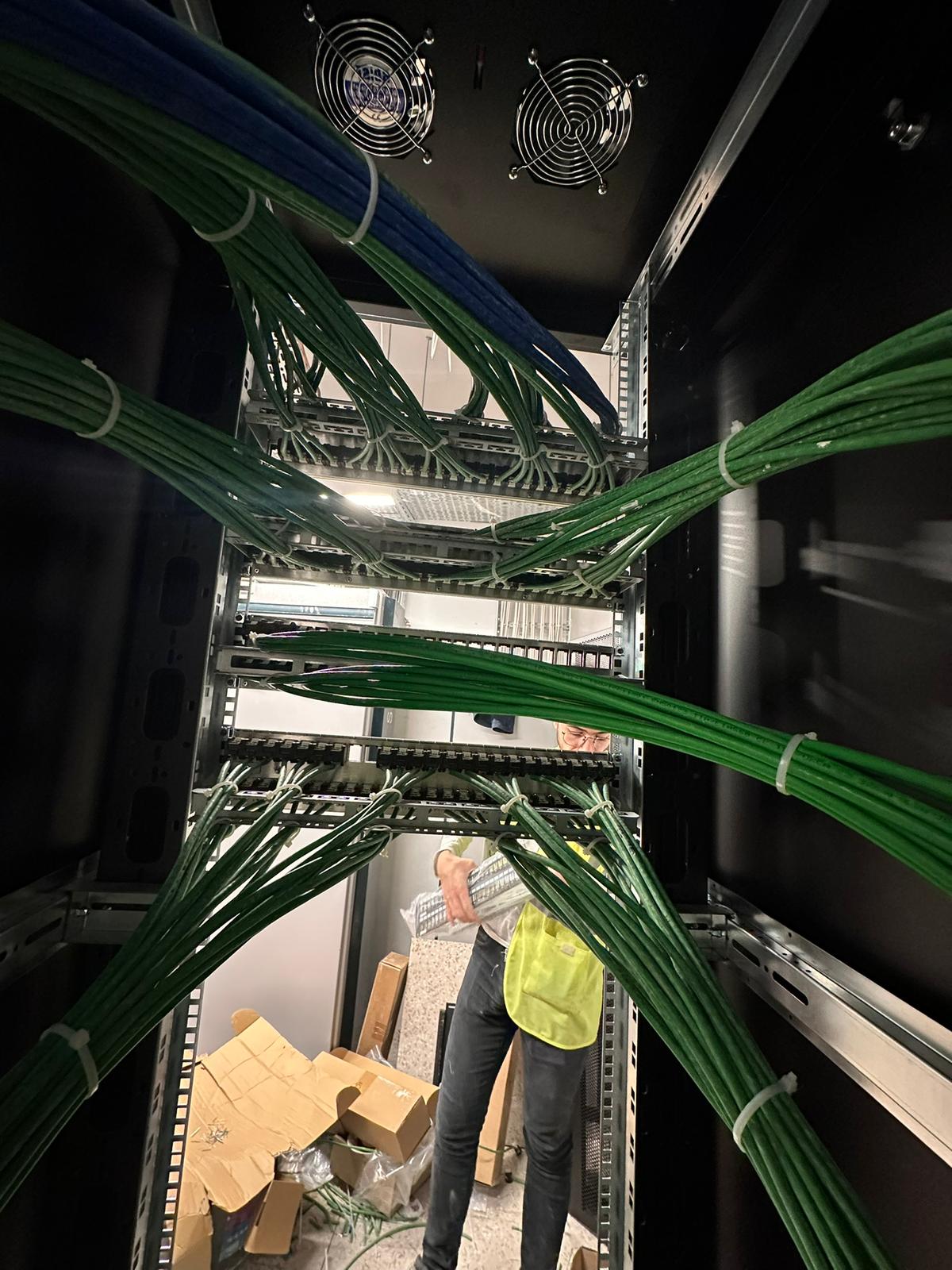 Fiber Optik Montaj Çalışması